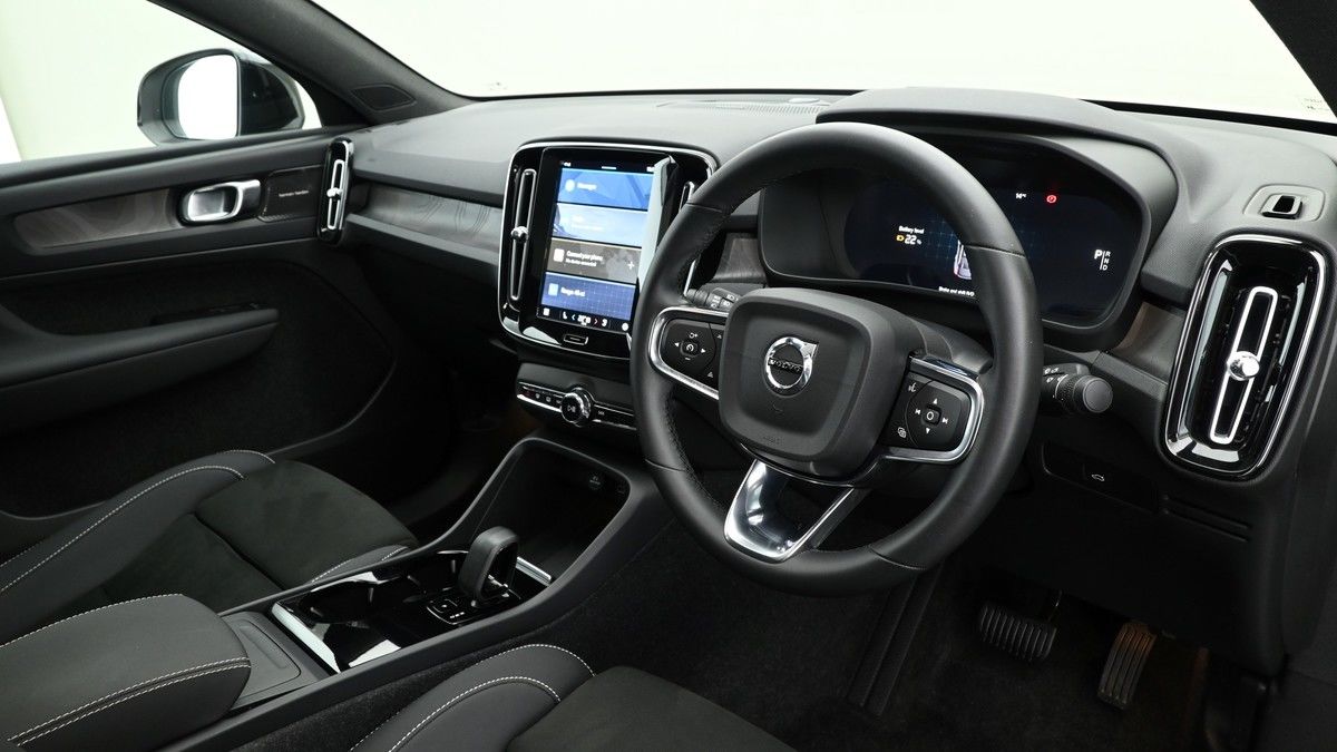 Volvo C40 Image 3