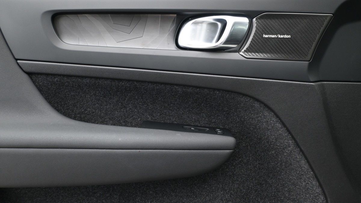 Volvo C40 Image 13