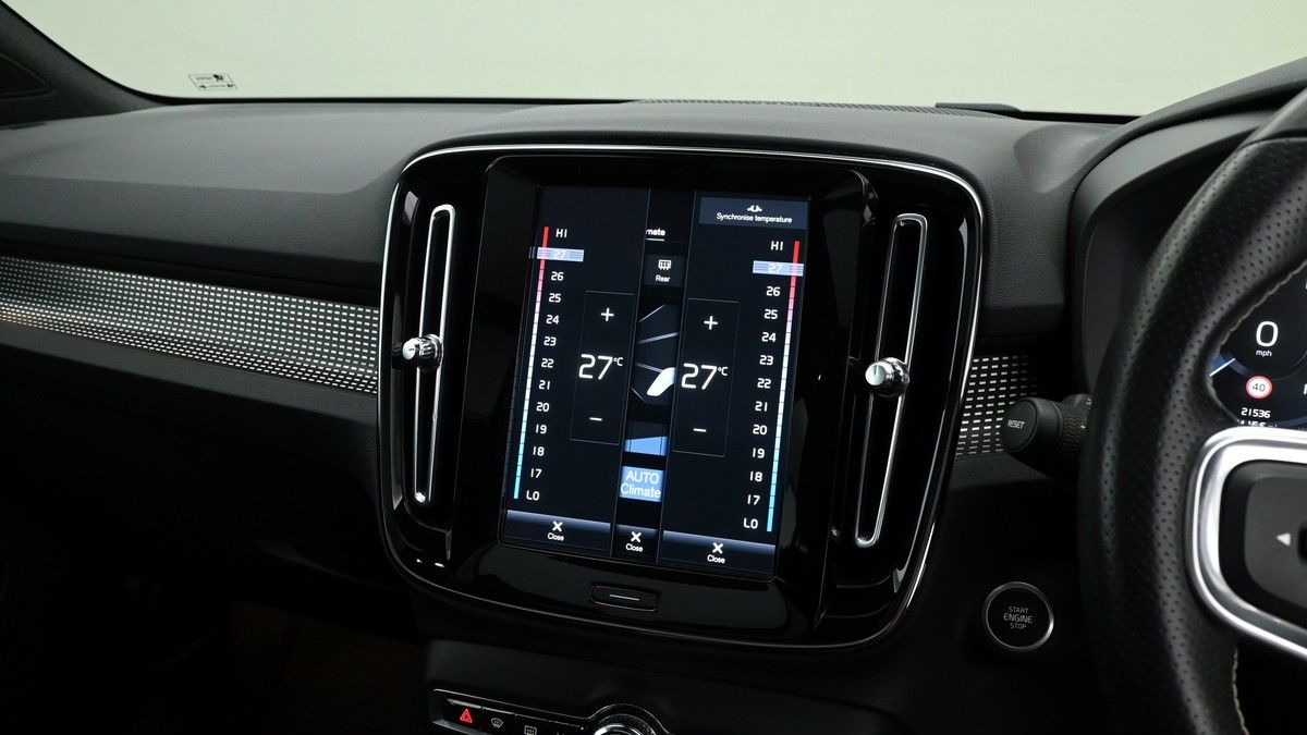 Volvo XC40 Image 12