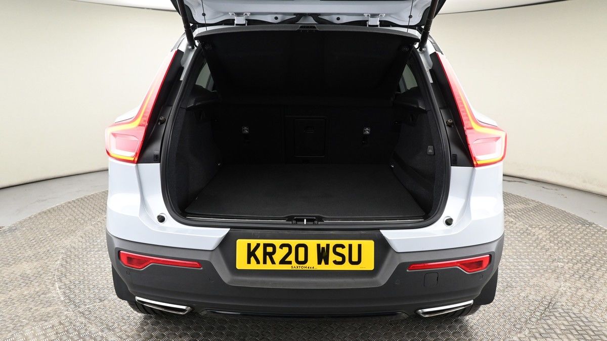Volvo XC40 Image 9