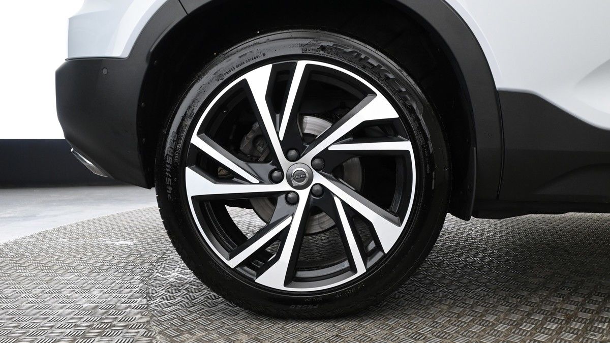 Volvo XC40 Image 9