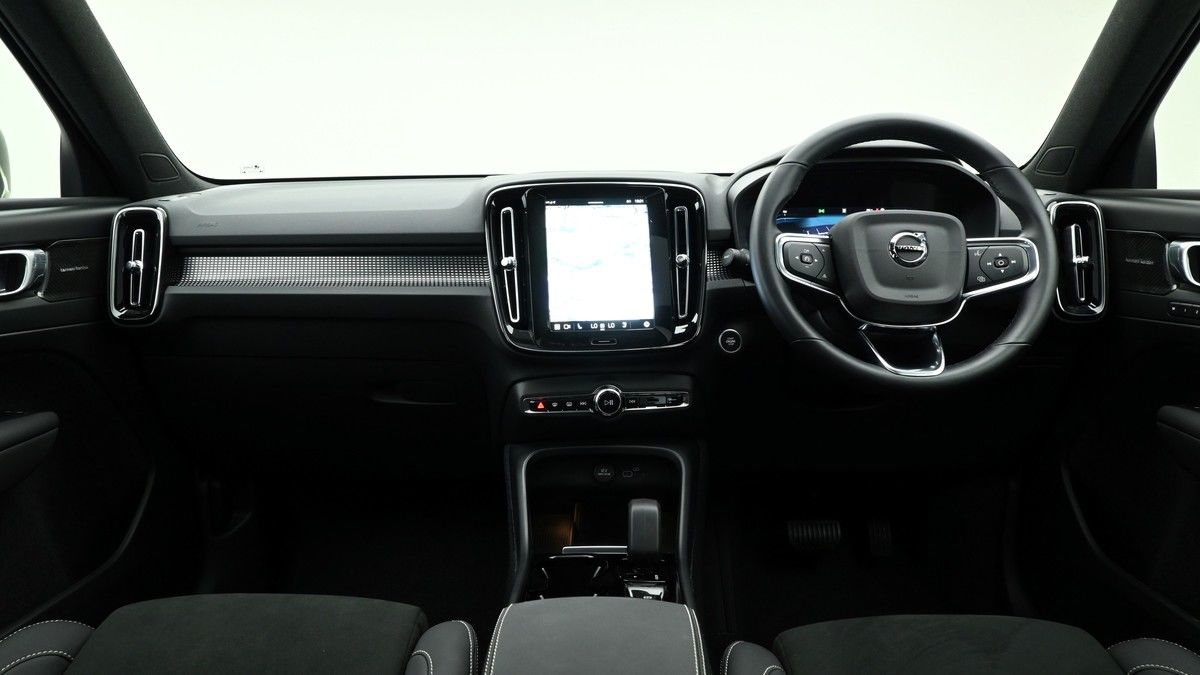 Volvo XC40 Image 14