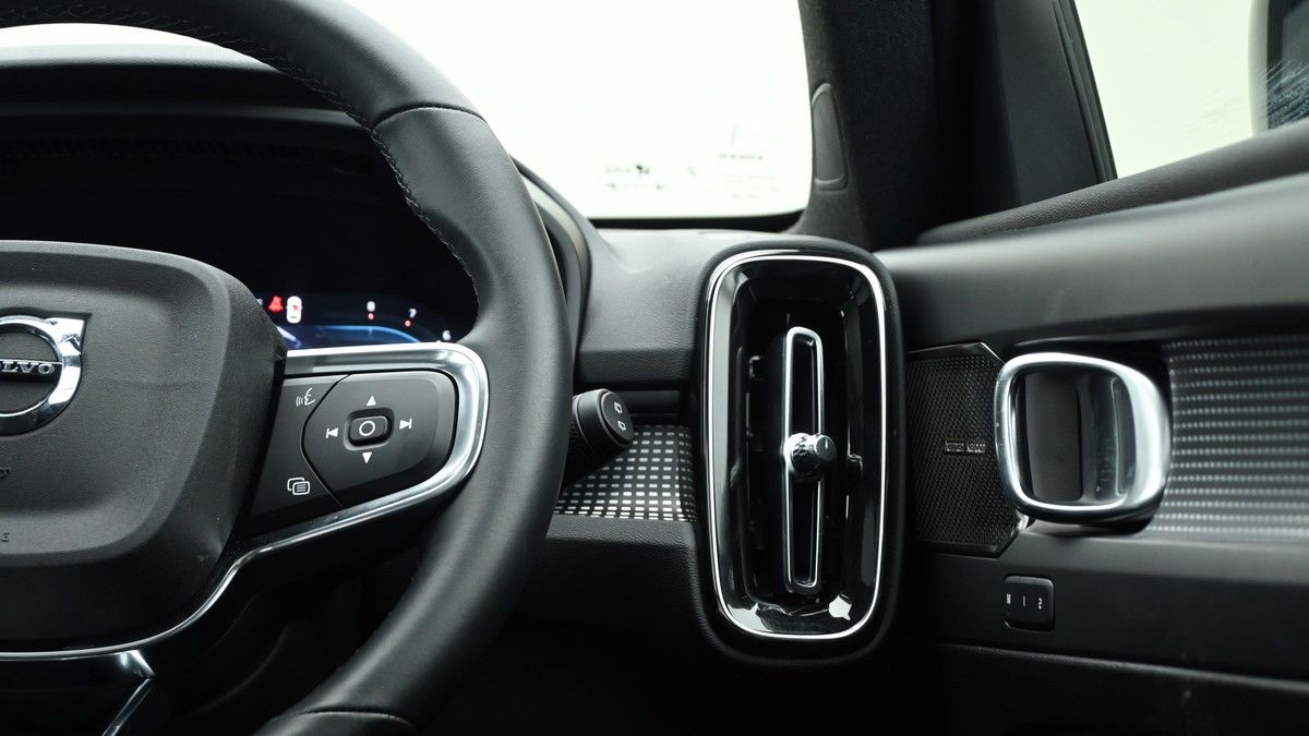 Volvo XC40 Image 16