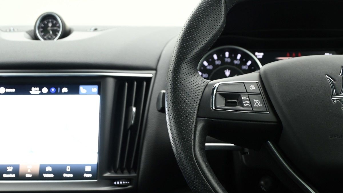 Maserati Levante Image 15