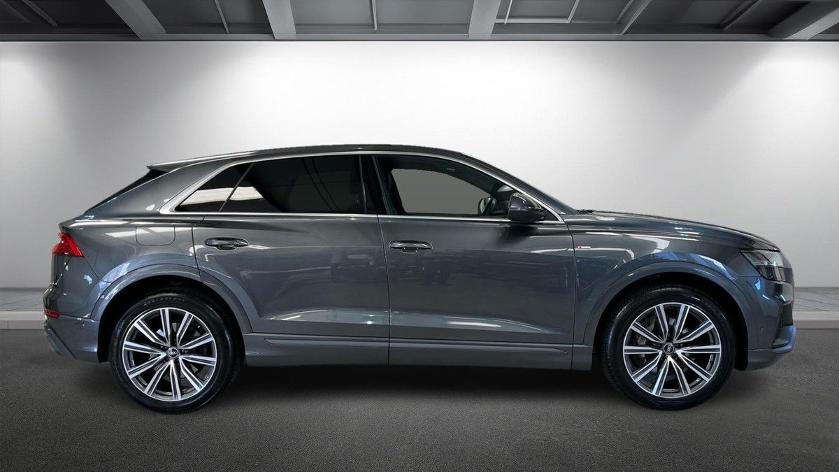 Audi Q8 Image 15