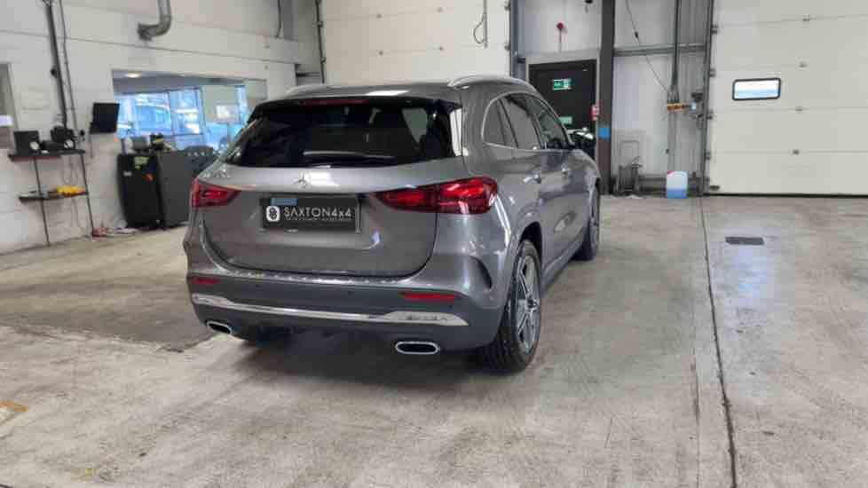 More views of Mercedes-Benz GLA