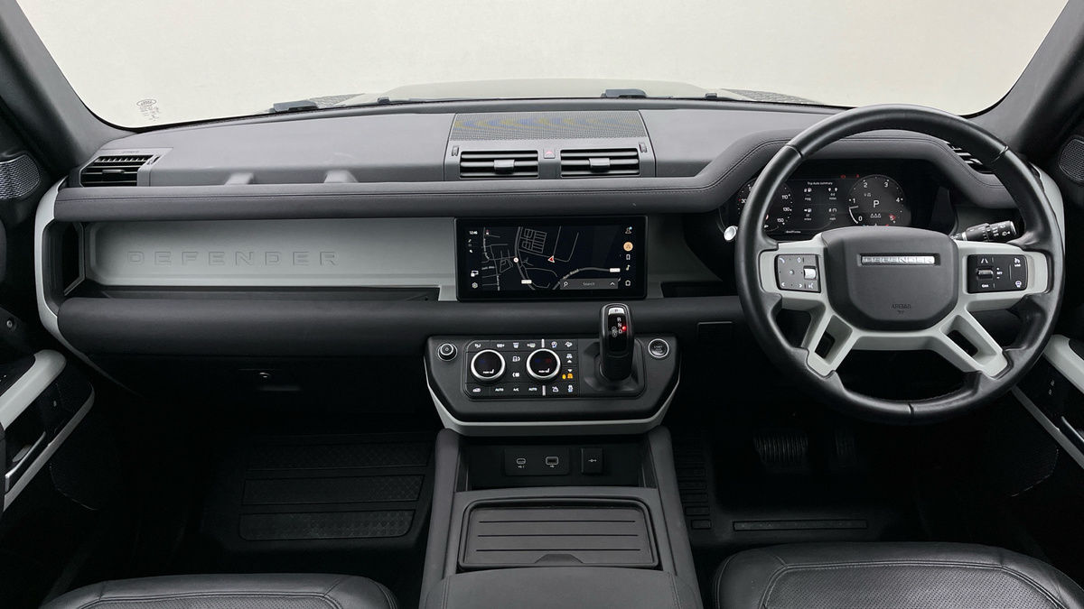 Land Rover Defender 110 Urban Image 12
