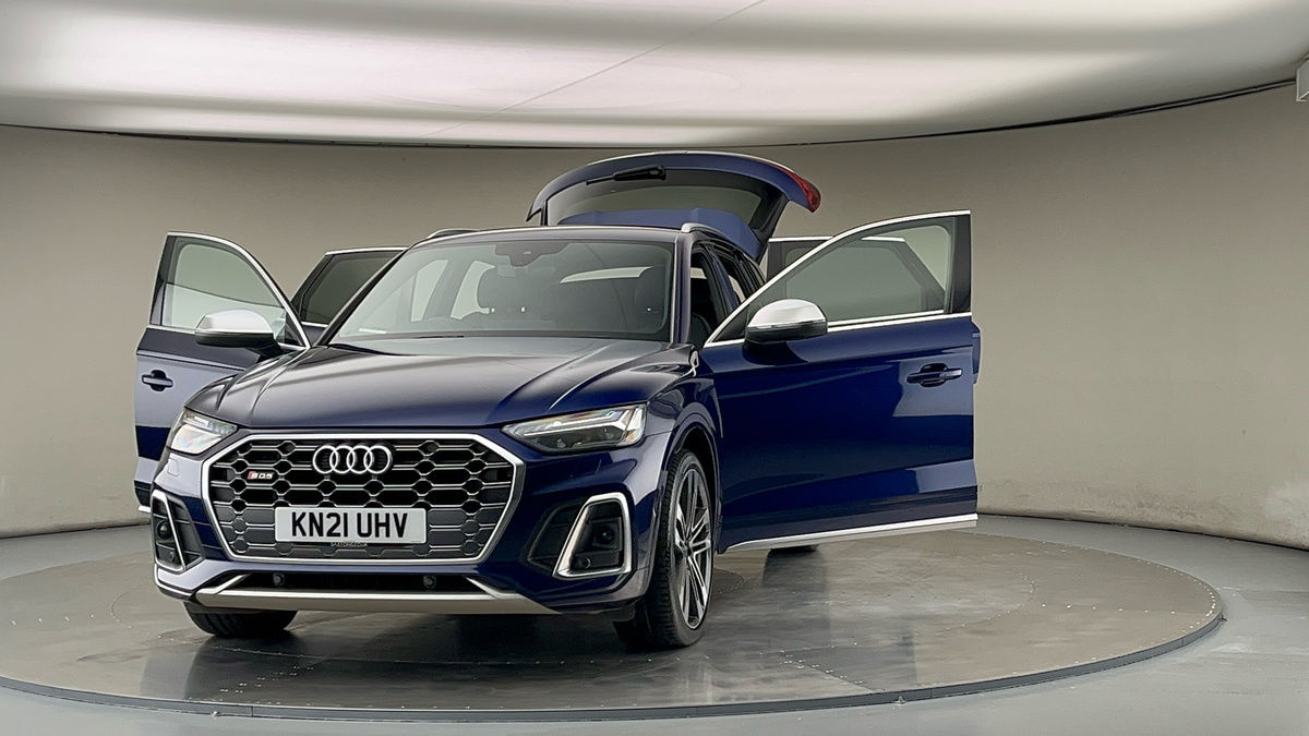 More views of Audi SQ5