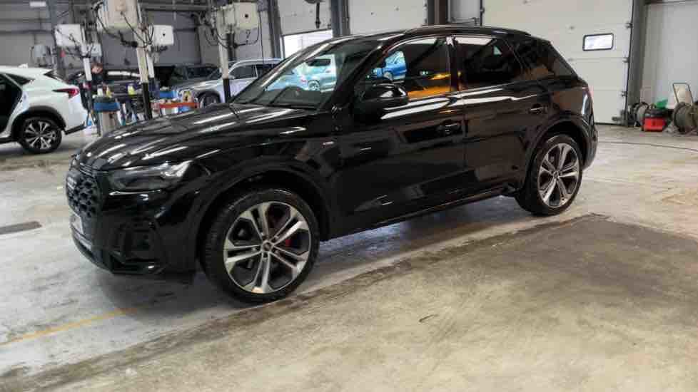 More views of Audi Q5