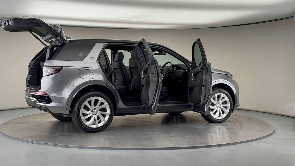 More views of Land Rover Discovery Sport