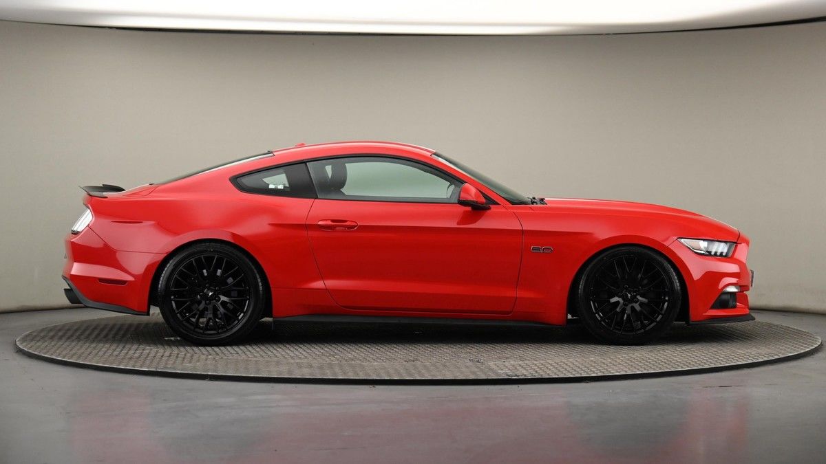 Ford Mustang Image 27