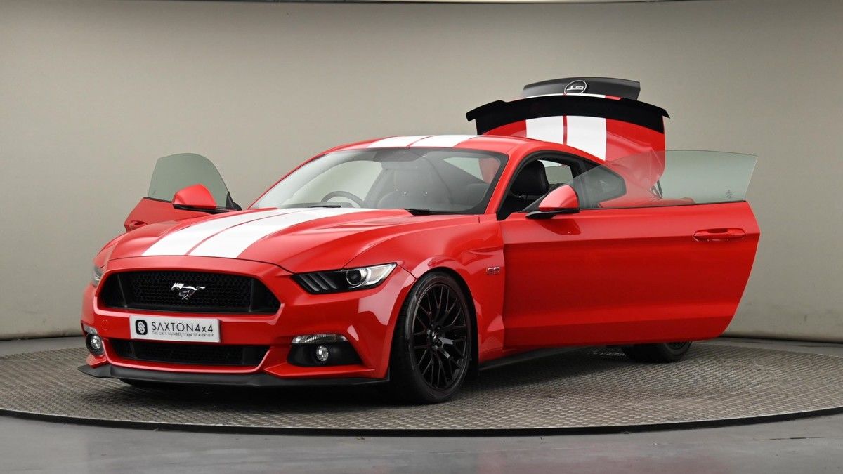 Ford Mustang Image 28