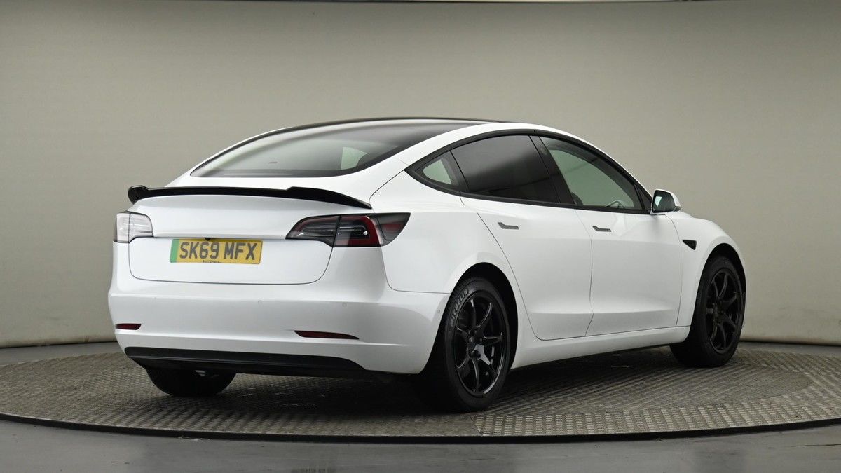Tesla Model 3 Image 26