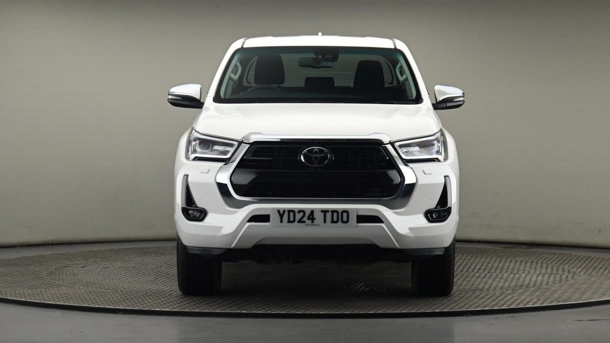 Toyota Hilux Image 21