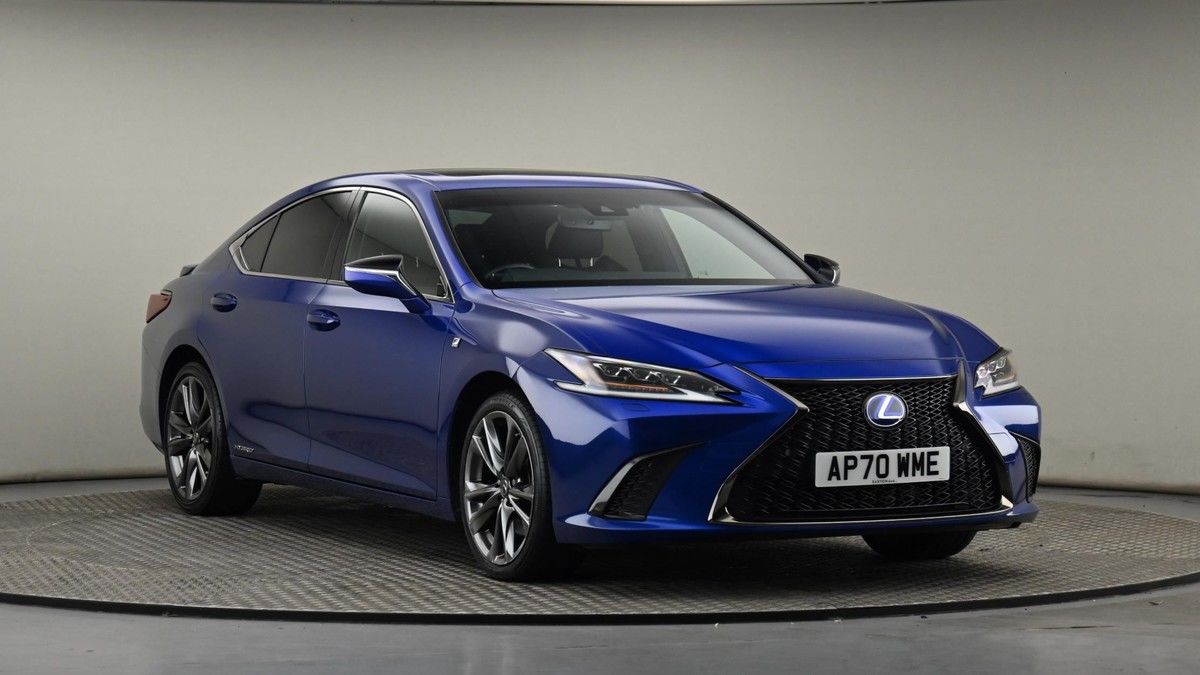 Lexus ES Sticky Header Image