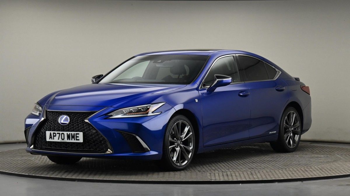 Lexus ES Image 22