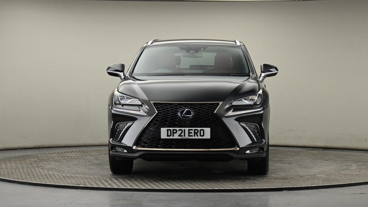 Lexus NX Image 20