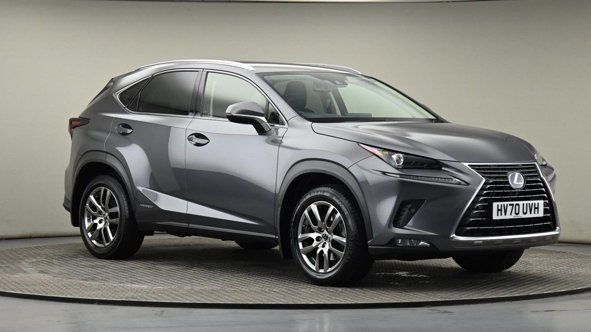 Lexus NX Image 20