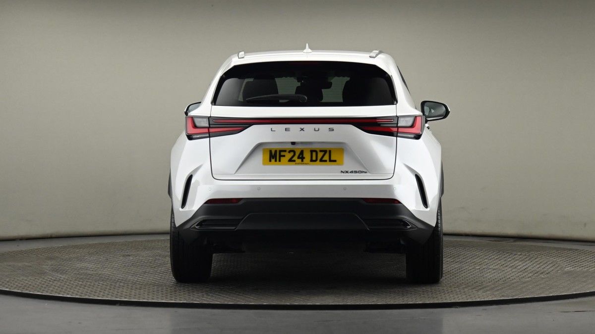 Lexus NX Image 25