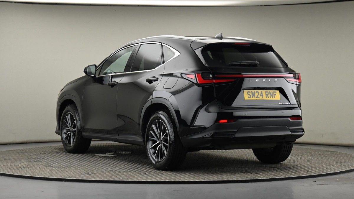 Lexus NX Image 23