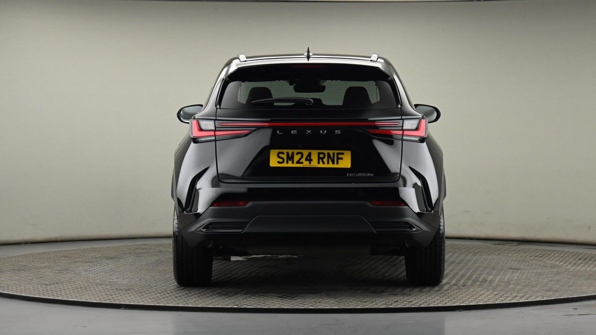 Lexus NX Image 24