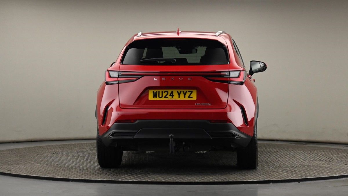 Lexus NX Image 25