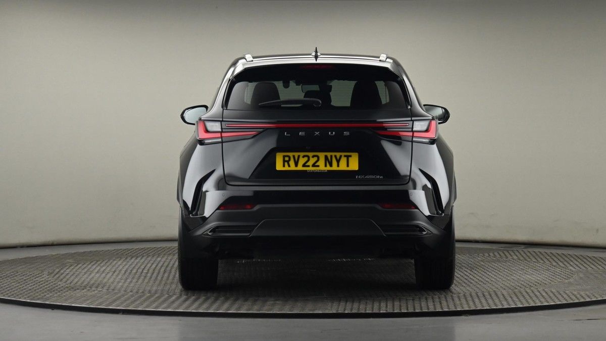 Lexus NX Image 25