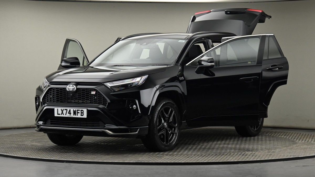Toyota RAV4 Image 28