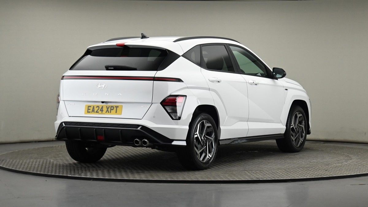 Hyundai KONA Image 25