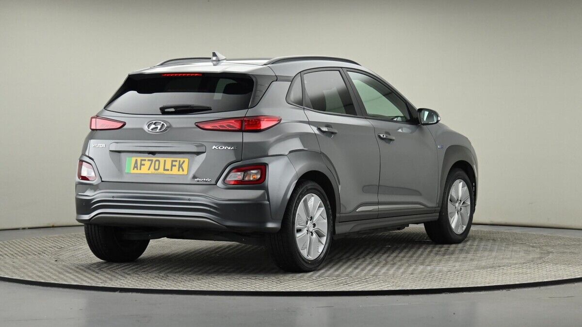 More views of Hyundai KONA