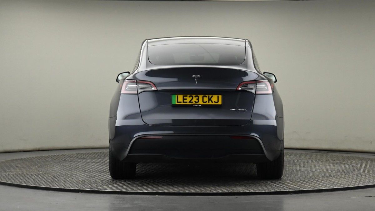 Tesla Model Y Image 25
