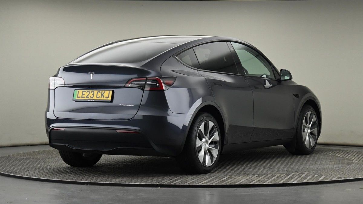 Tesla Model Y Image 26