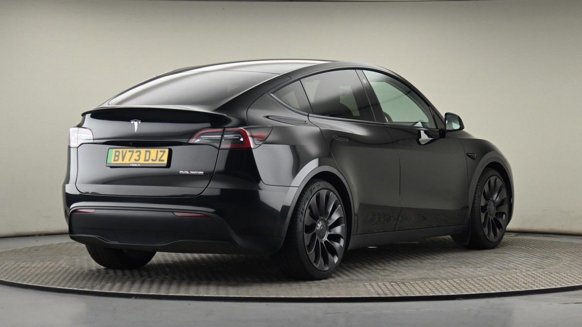 Tesla Model Y Image 26