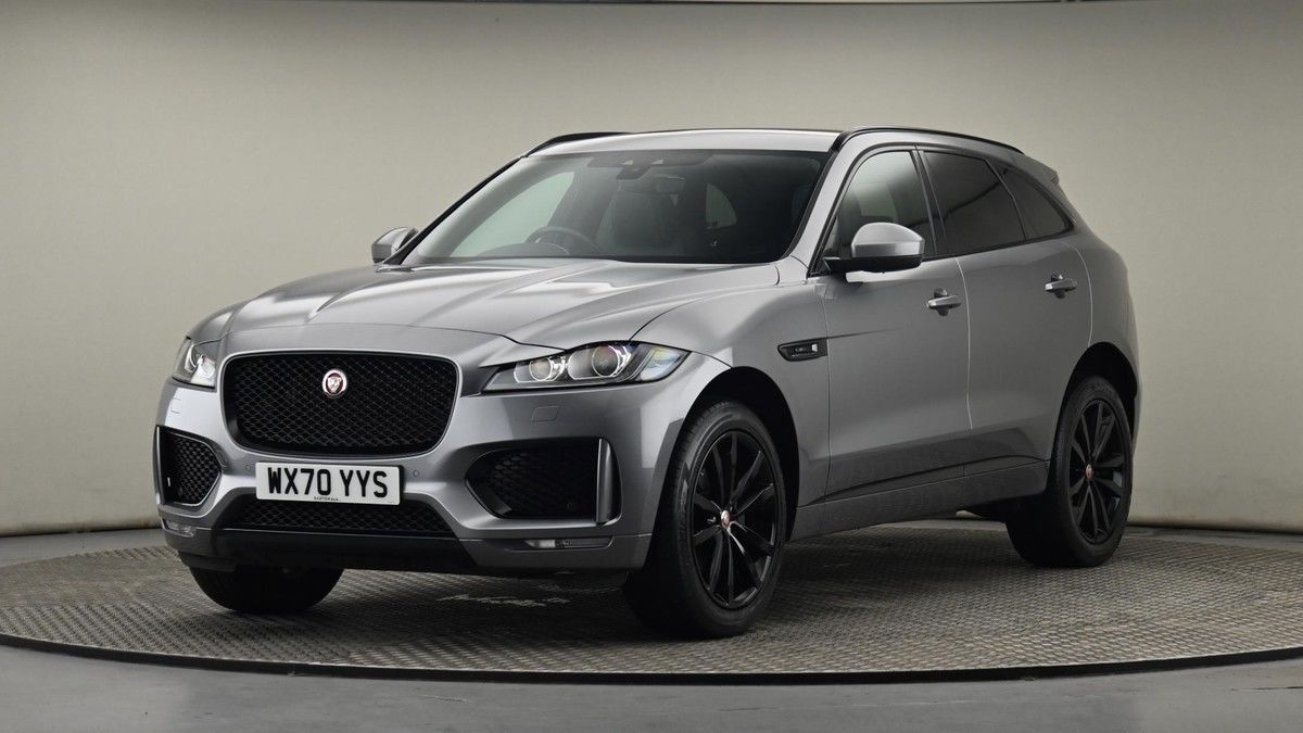 Jaguar F-PACE Image 22