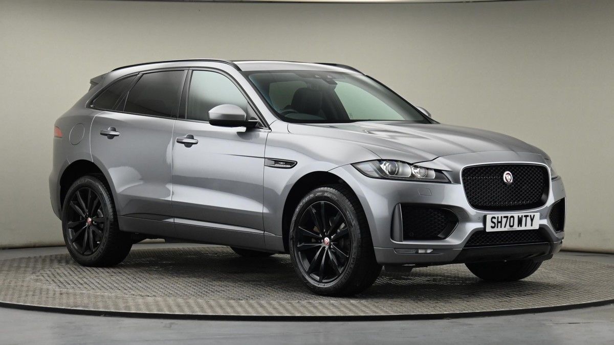 Jaguar F-PACE Image 20