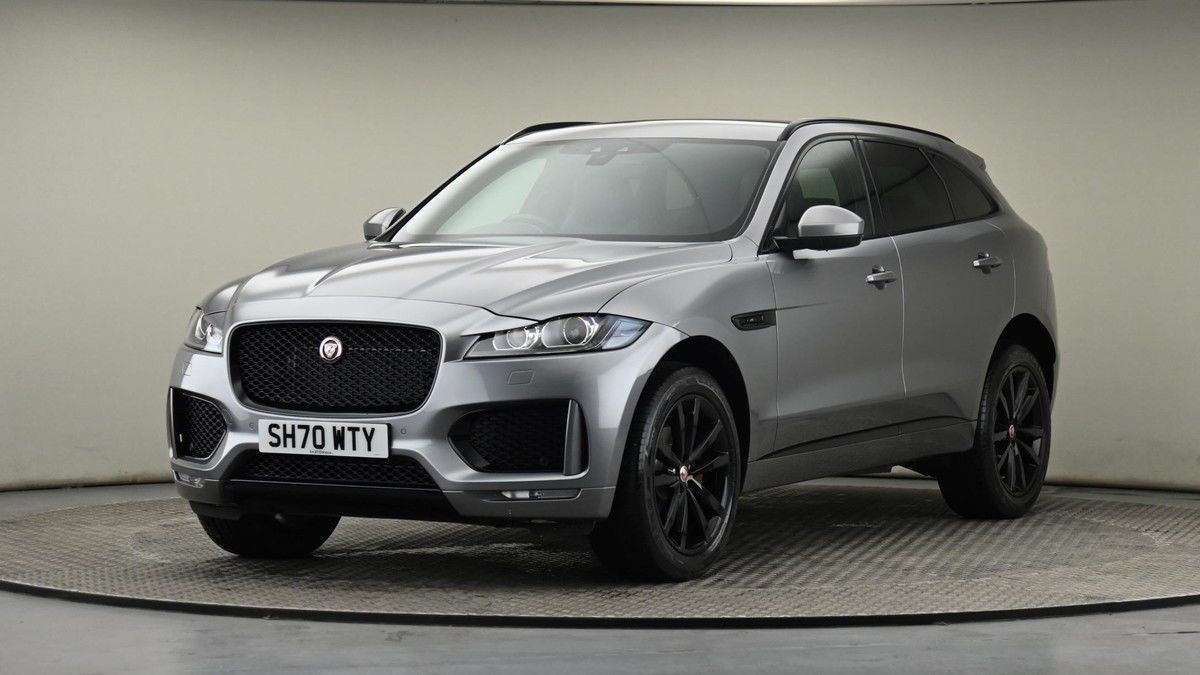 Jaguar F-PACE Image 22