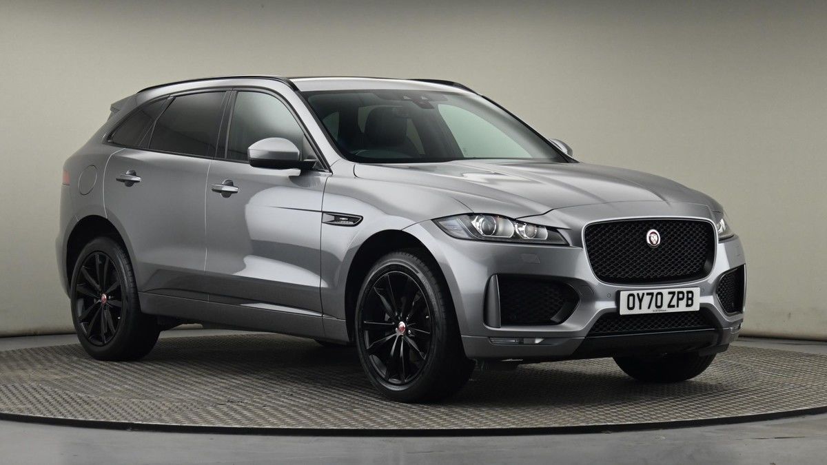Jaguar F-PACE Image 20