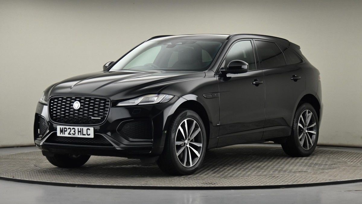Jaguar F-PACE Image 22