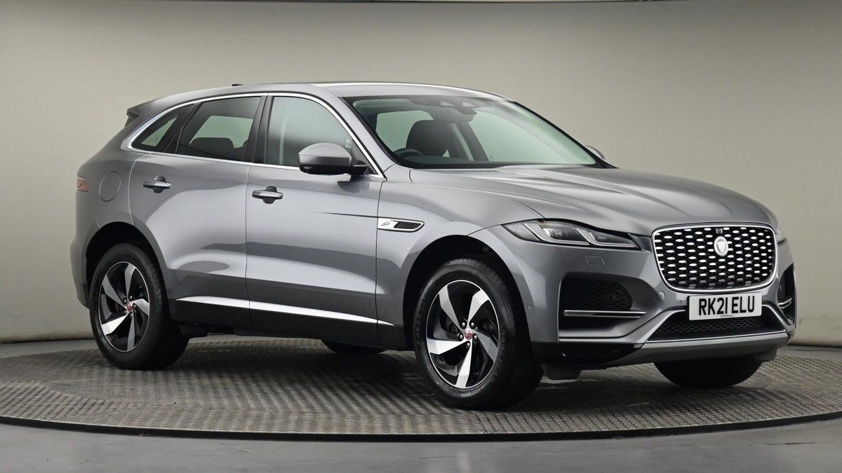 Jaguar F-PACE Image 18