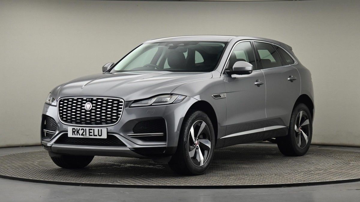 Jaguar F-PACE Image 20