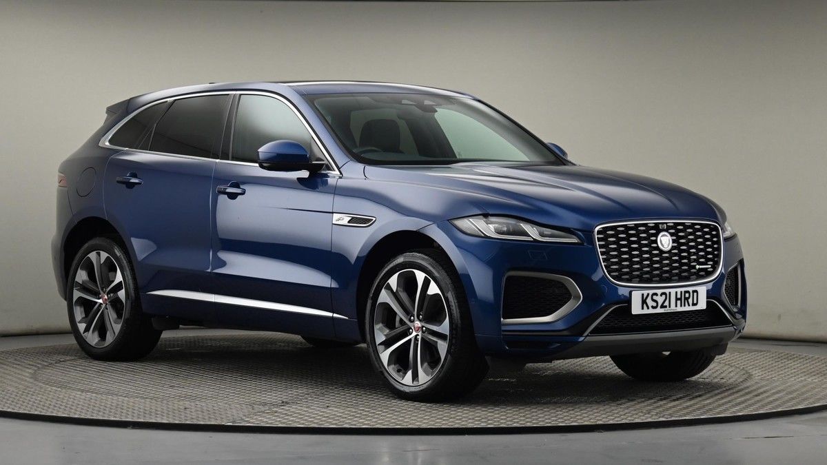 Jaguar F-PACE Image 39