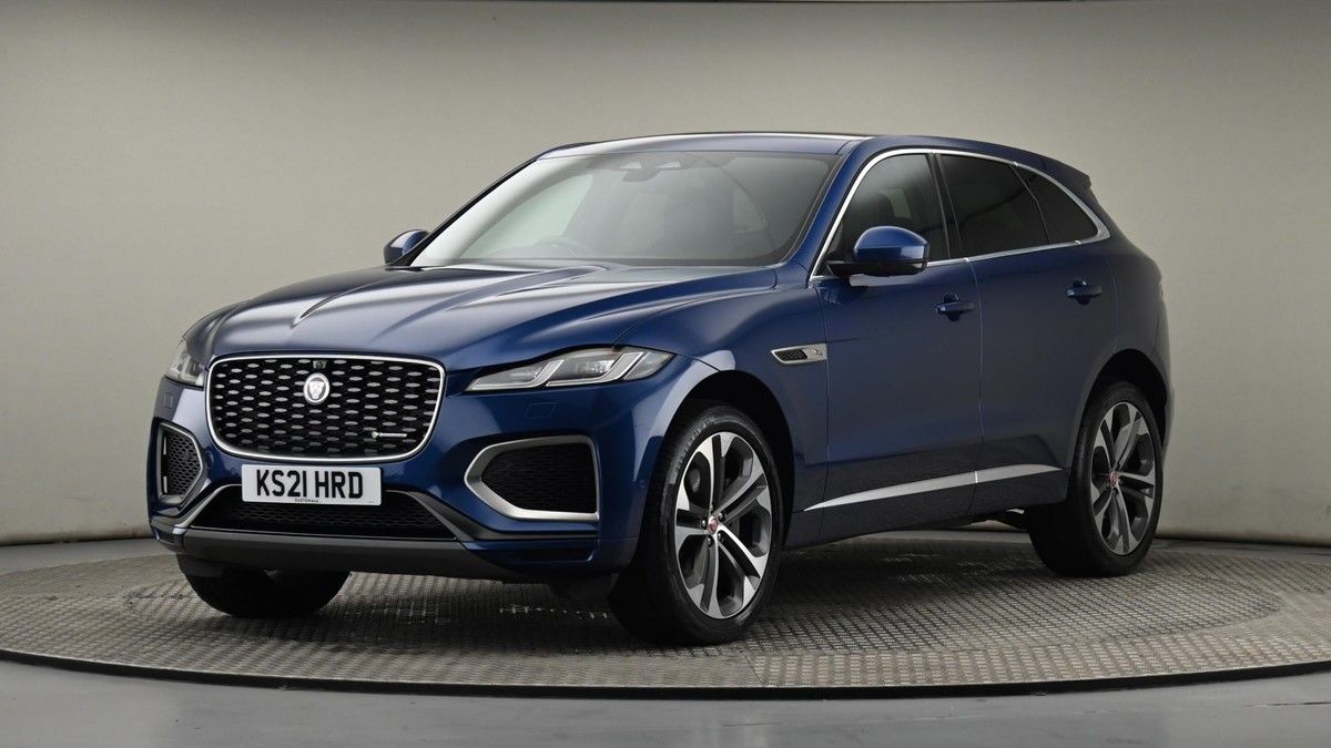 Jaguar F-PACE Image 43