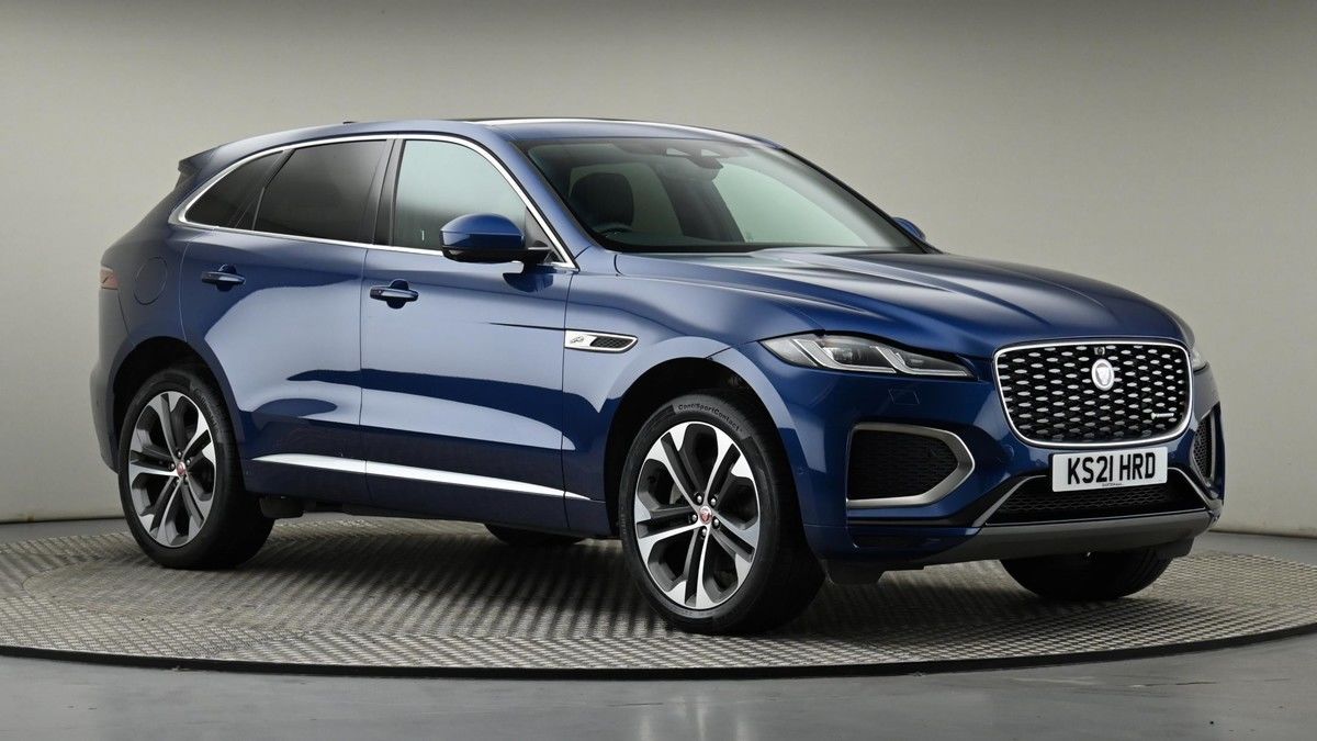 Jaguar F-PACE Image 40