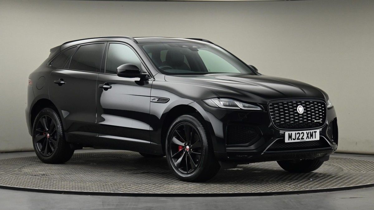 Jaguar F-PACE Image 20