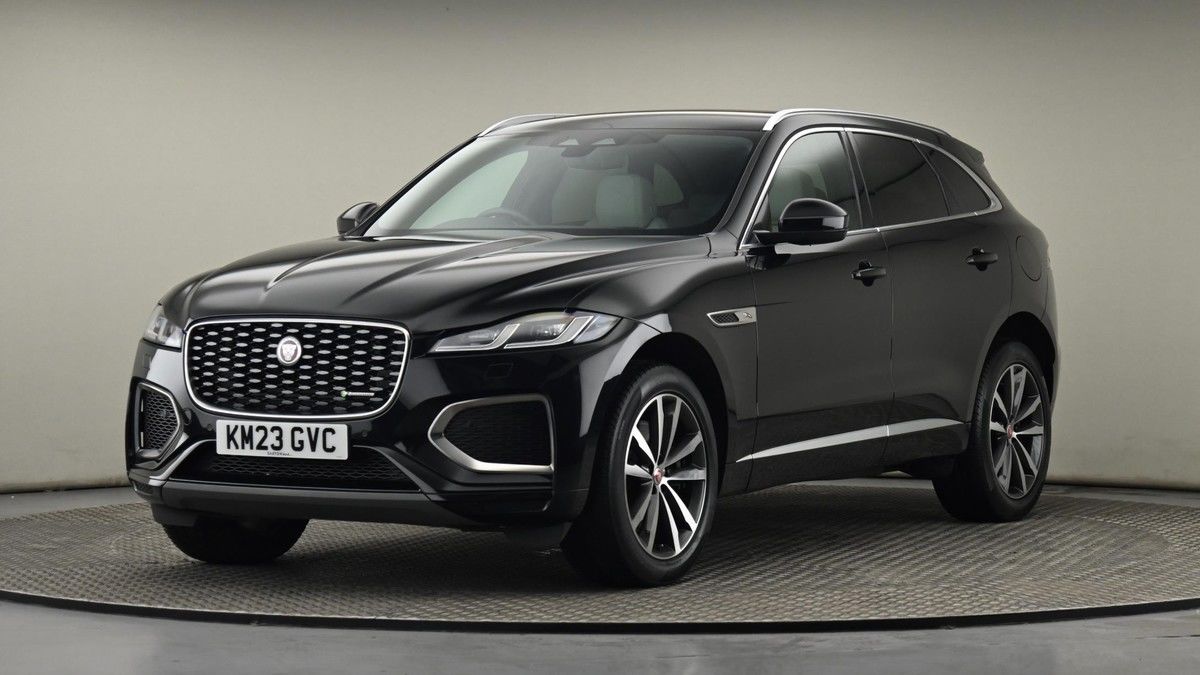 Jaguar F-PACE Image 22
