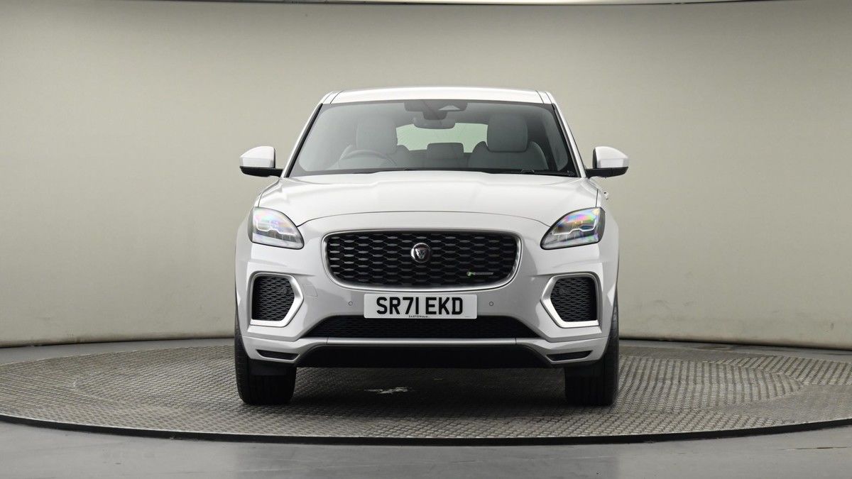 Jaguar E-PACE Image 21