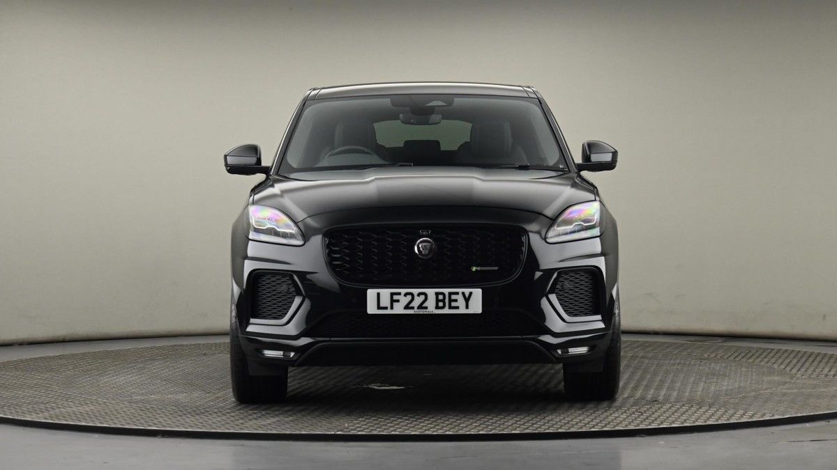 Jaguar E-PACE Image 20