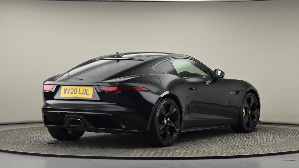 Jaguar F-Type Image 26