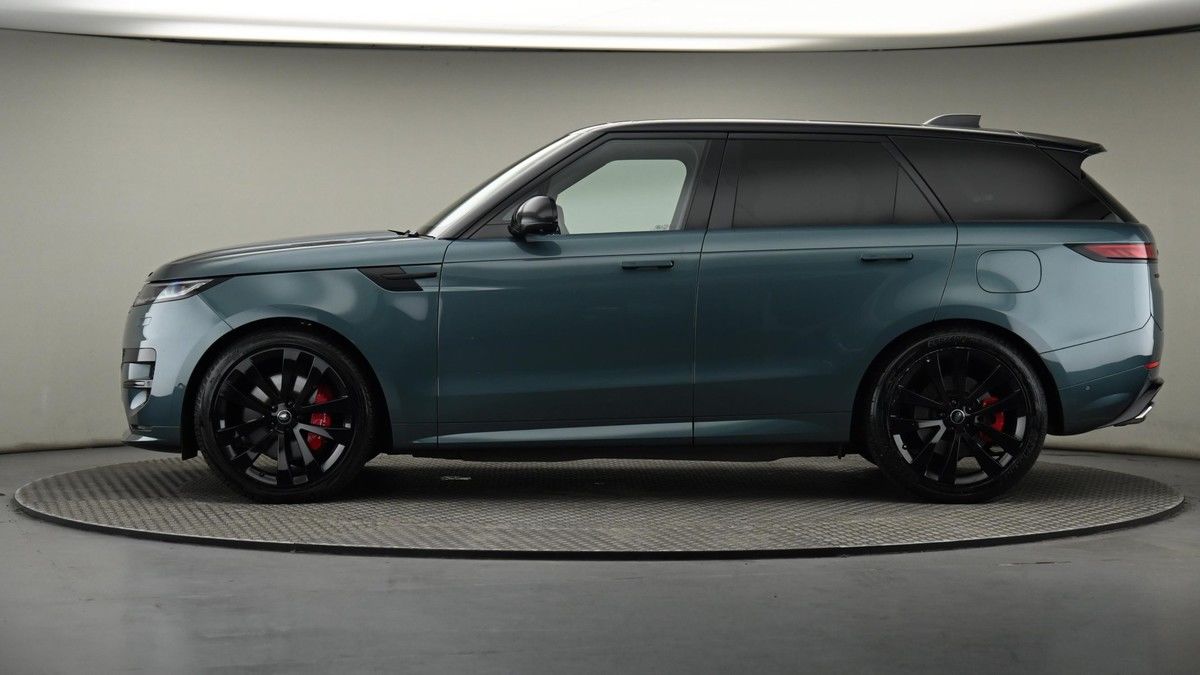 Land Rover Range Rover Sport Image 23