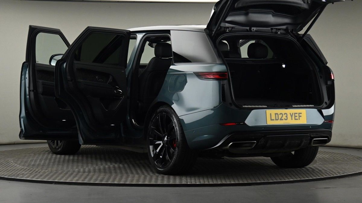 Land Rover Range Rover Sport Image 29